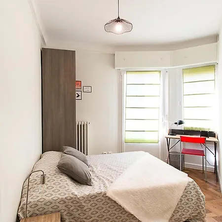 4 Cozy Proche De La Mer, Balcon, Wifi * 尼斯